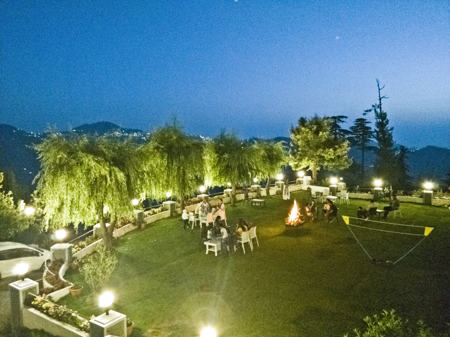 Отель Royal Jardin Whistling Pines Resort