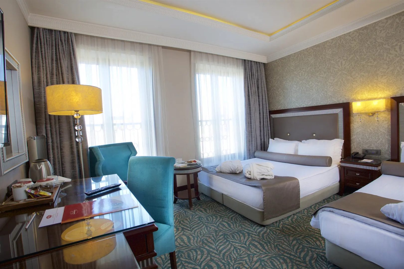 Emporium Hotel