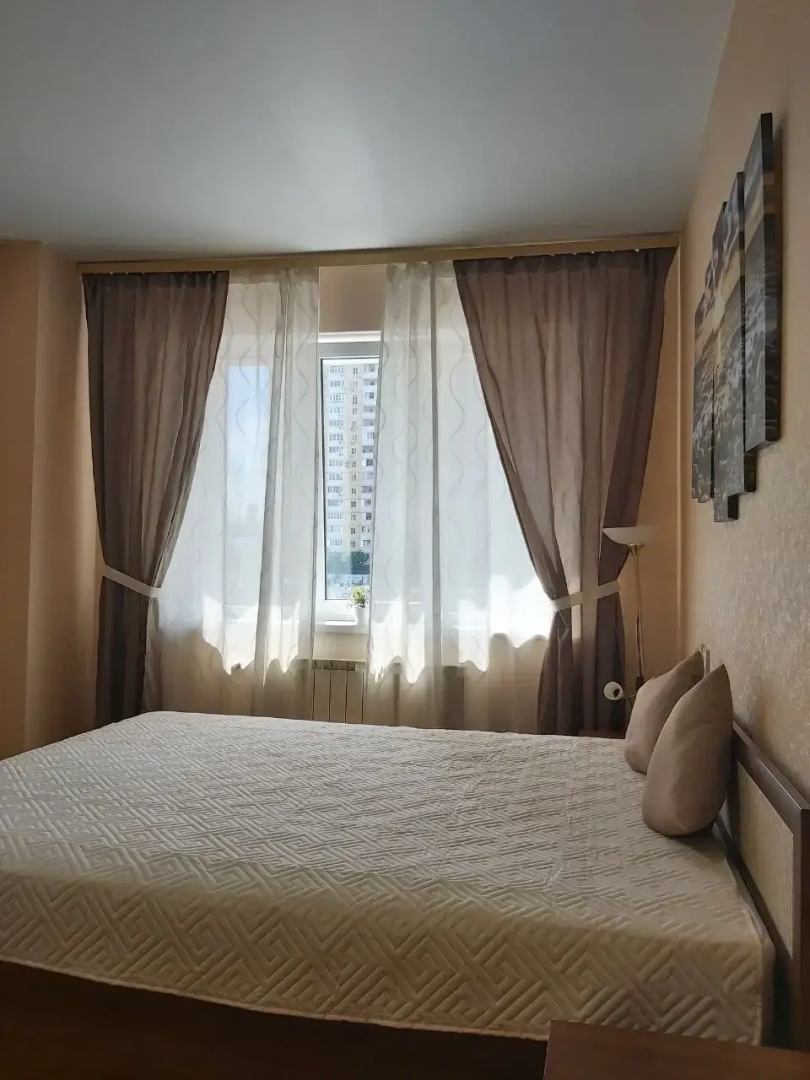 Апартаменты от Людмилы на Революции 1905 31в