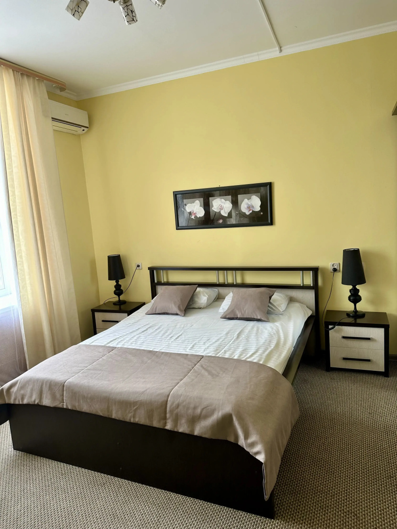 Отель 104 Rooms