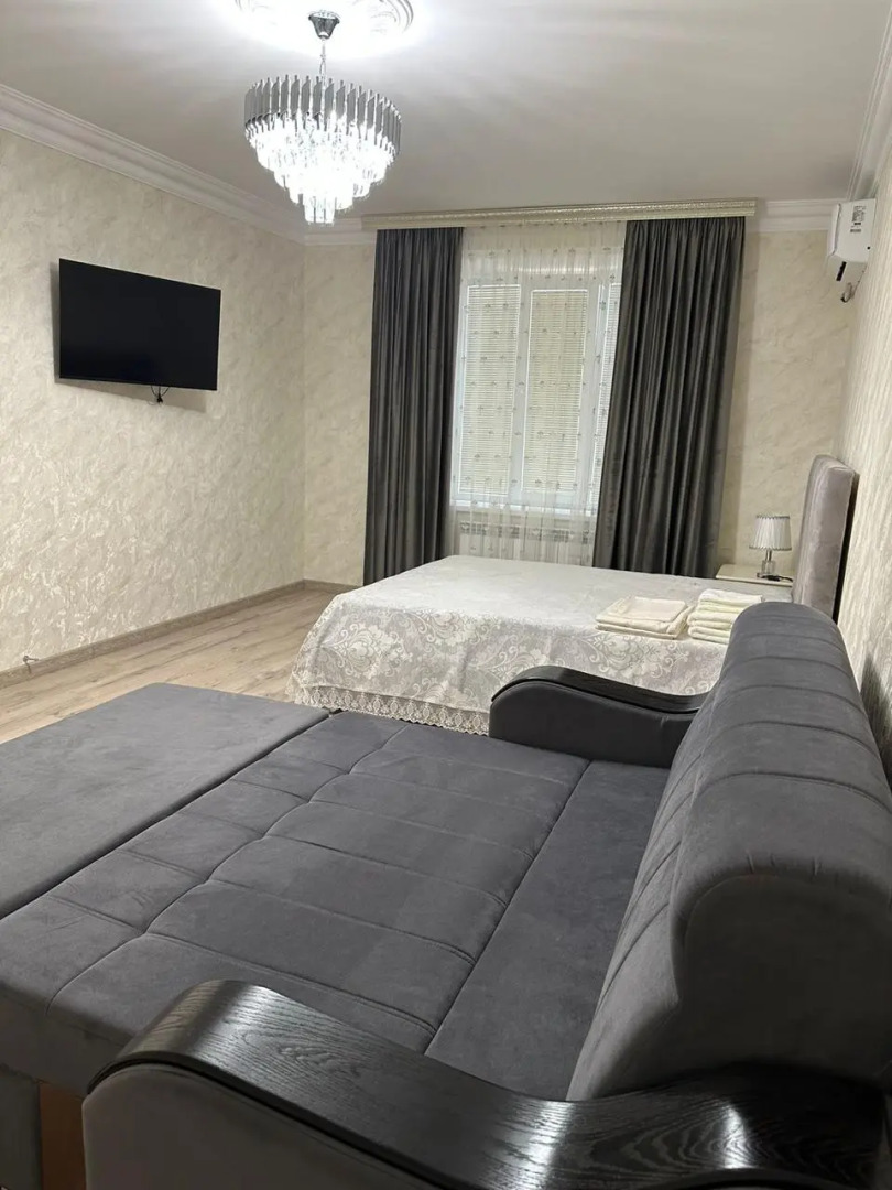 Апартаменты  в новом частном трехэтажном доме 5