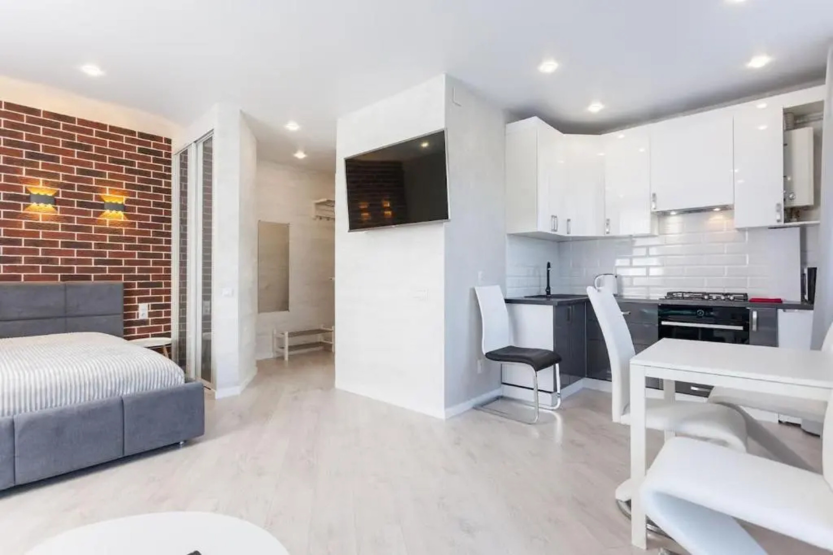 Апартаменты Люкс, в центре, Барнаульская 3, Колибри#3