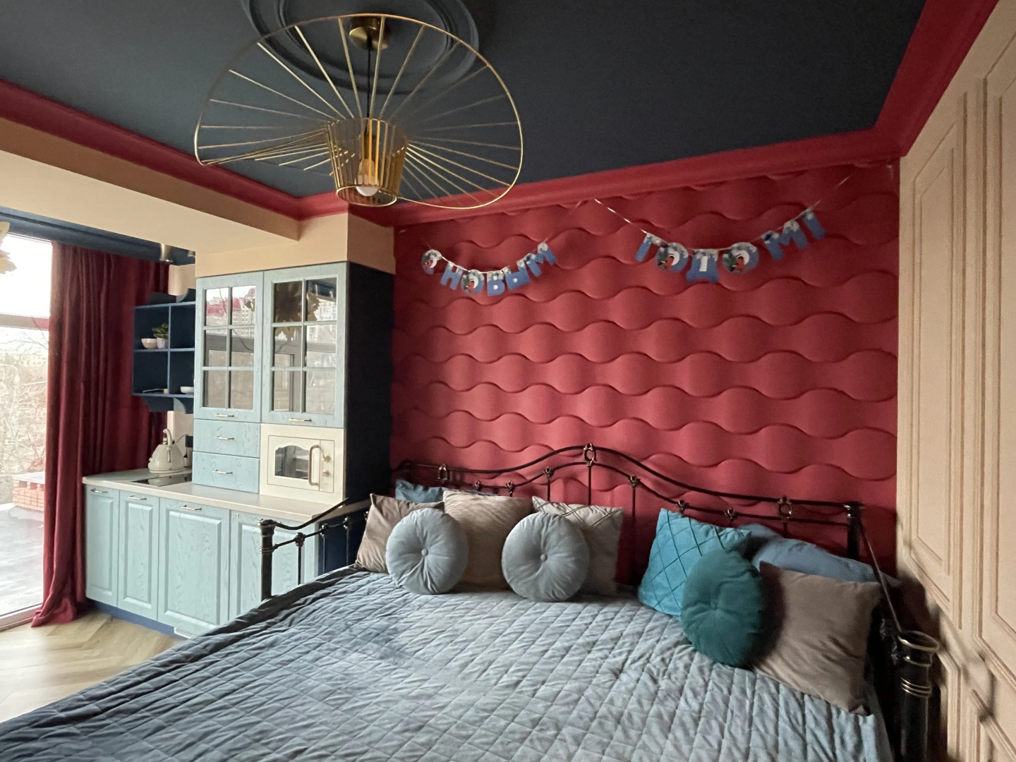 Апартаменты в центре со своей парковкой в 10 минутах до Мамаев Кургана