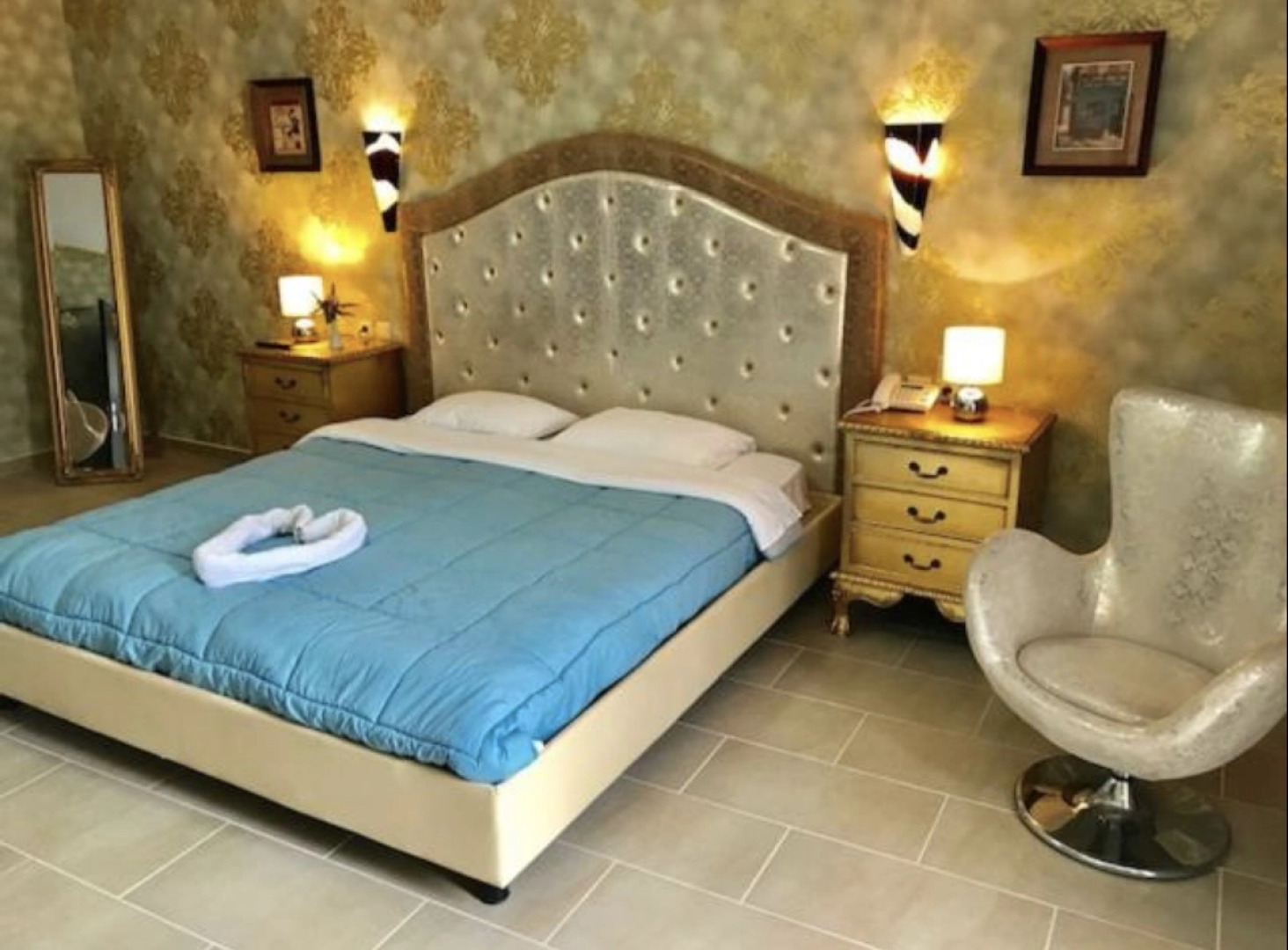 Отель Paradice Luxury Suites