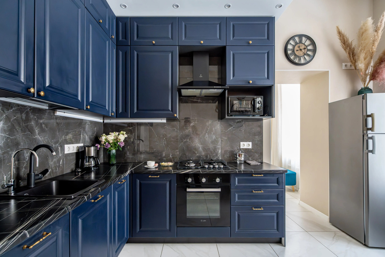 Апартаменты Sergeew Apartments 2-х комнатный апартамент у Английской набережной