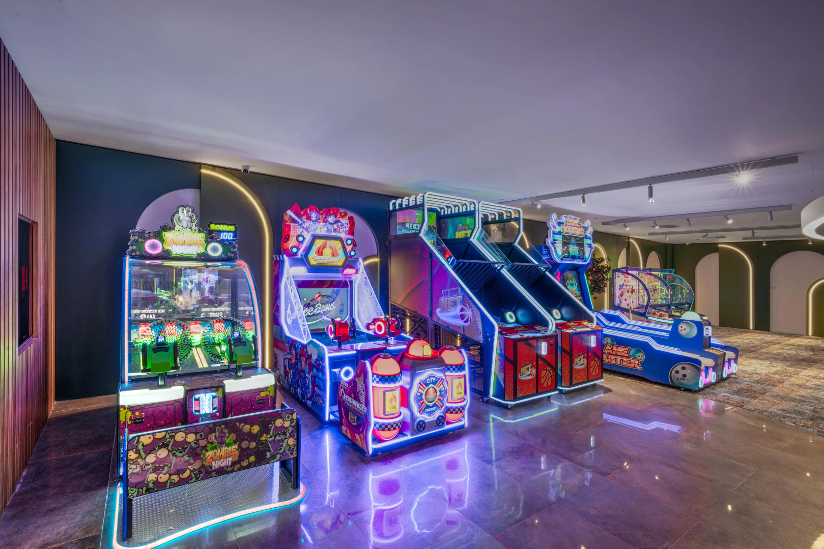 Отель Hotel Grand Sapphire Resort & Casino