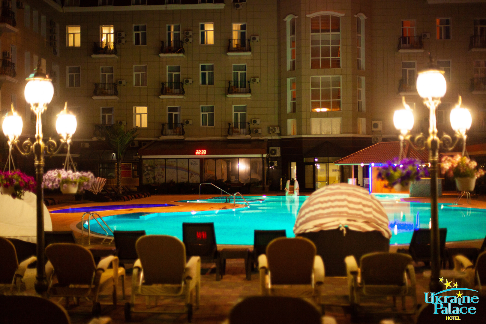 Отель Палас