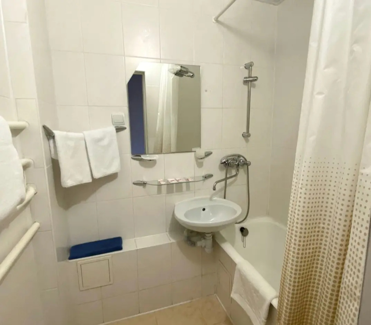 Отель Патриот