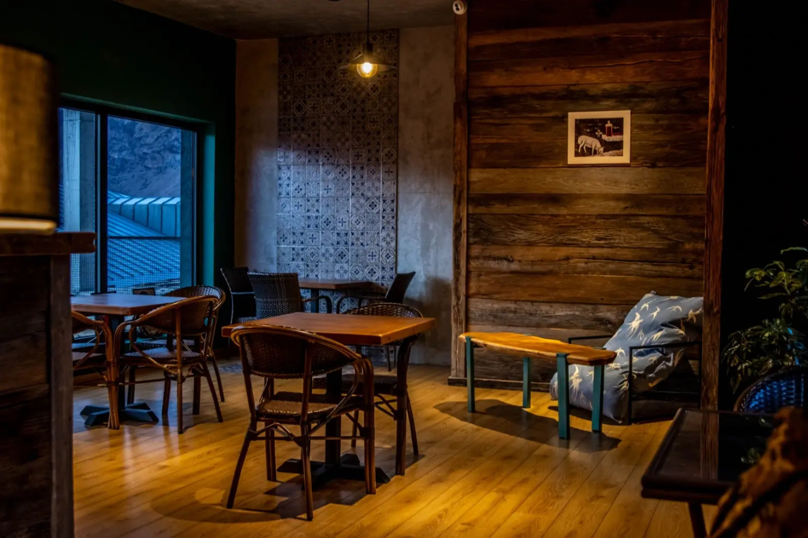 Отель Misty Mountain