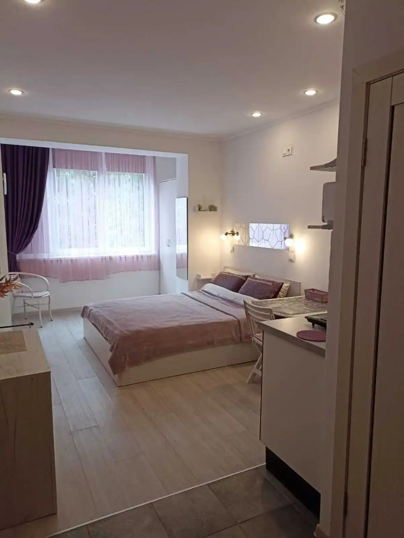 Апартаменты розовая на Солнечной улице 17