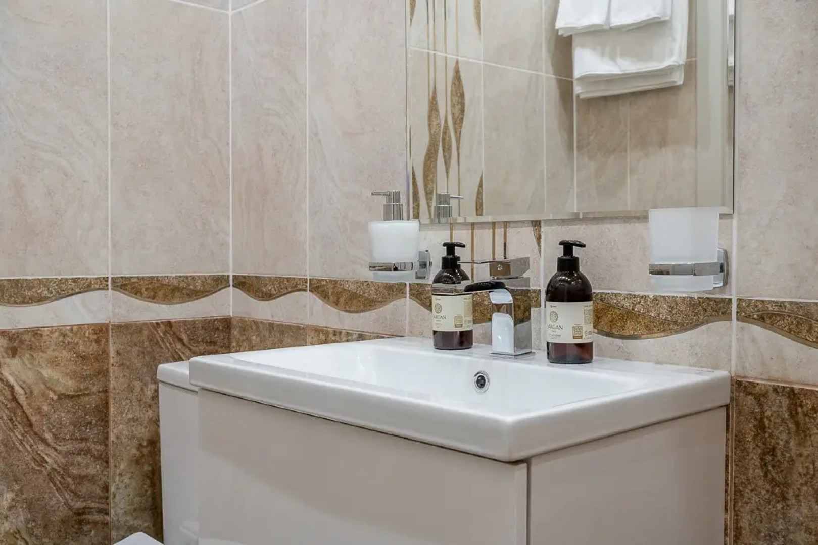 Апартаменты на улице Коммуны 2