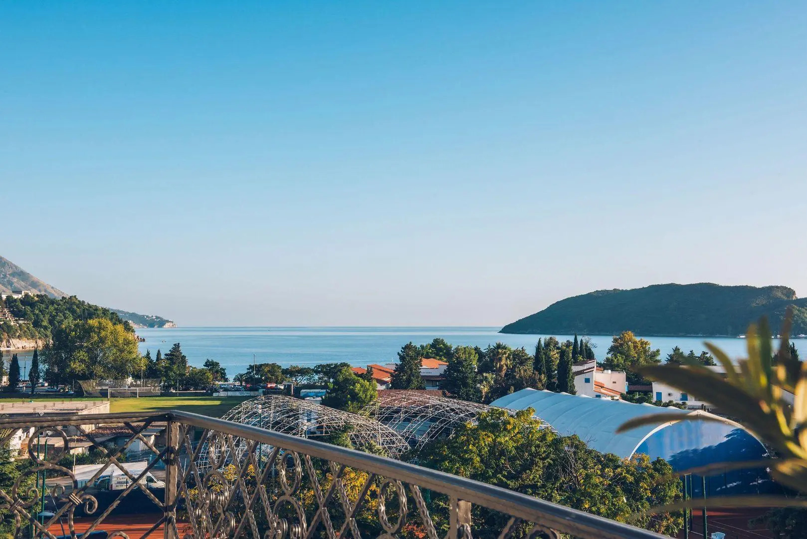 Отель Iberostar Slavija