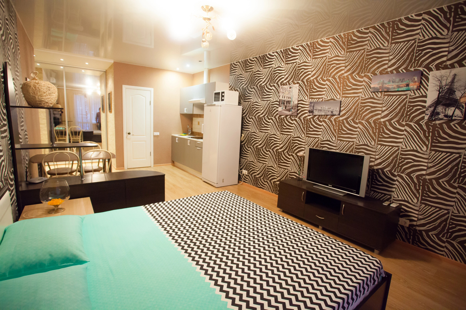 Апартаменты Люкс в центре на Масленникова 72