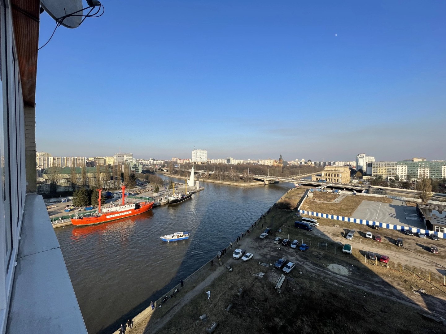 Квартира Двухкомнатная Портовая