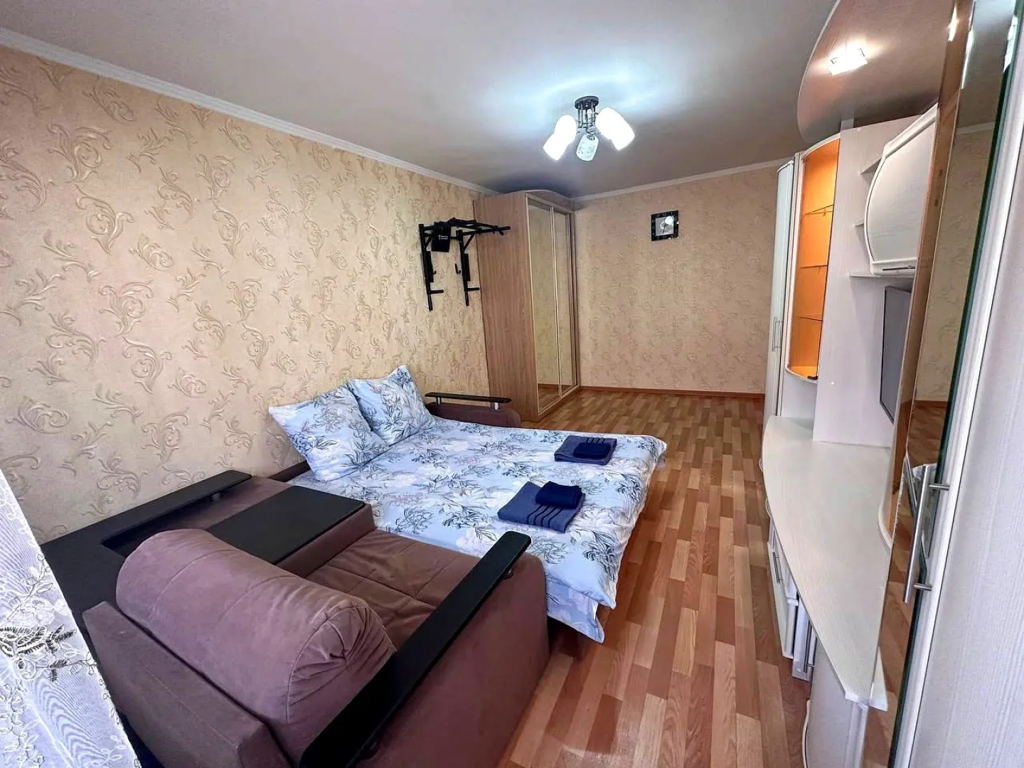 Квартира Уютная 2-комнатная в Центре Города