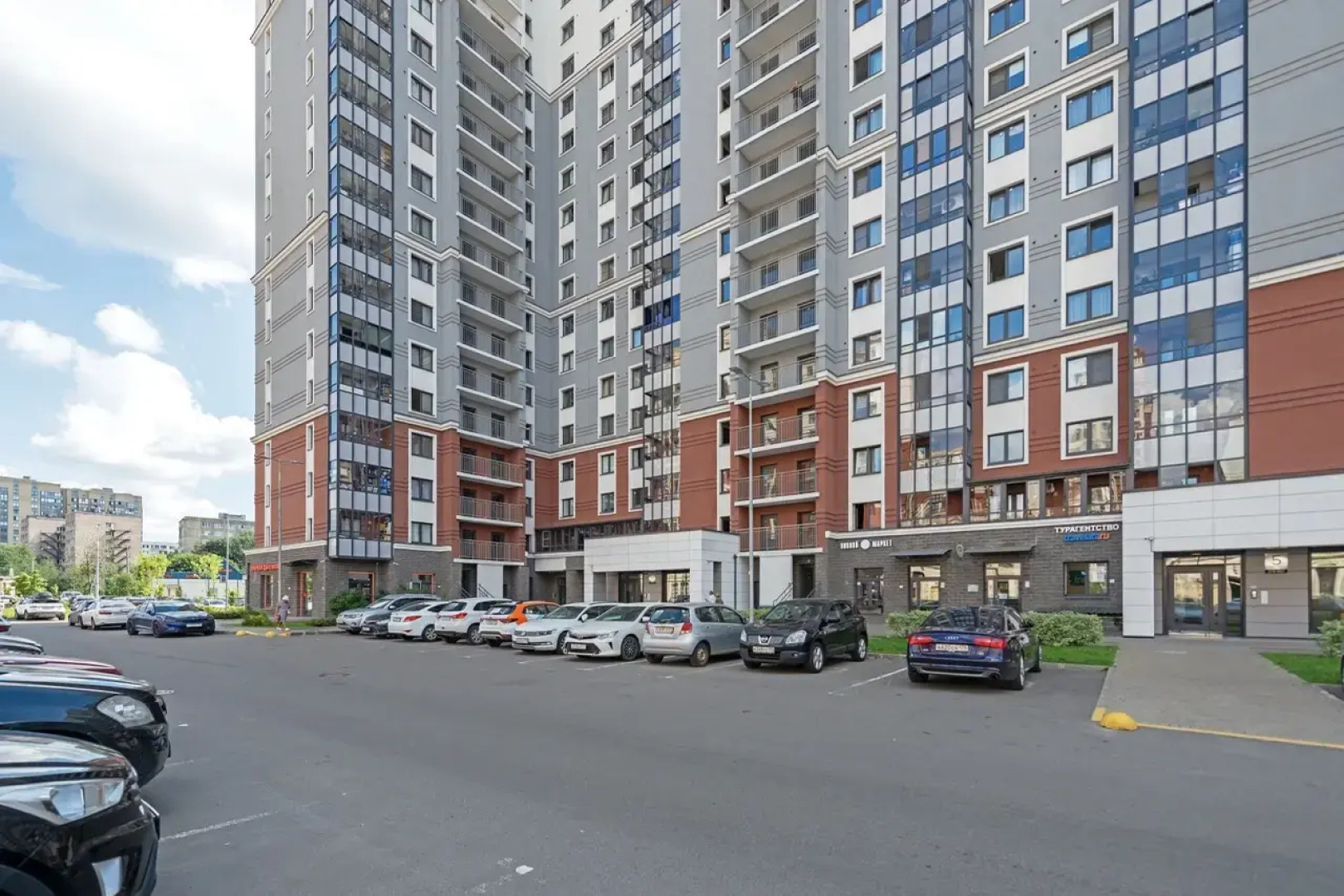 Апартаменты на Дыбенко