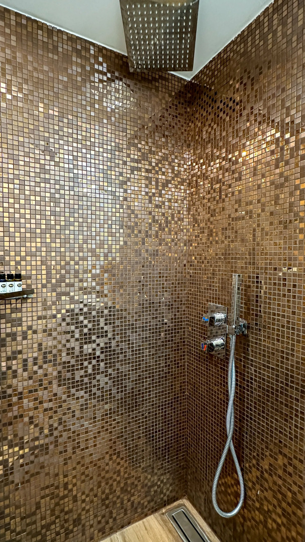 Отель Silver 39  Corner Hotel