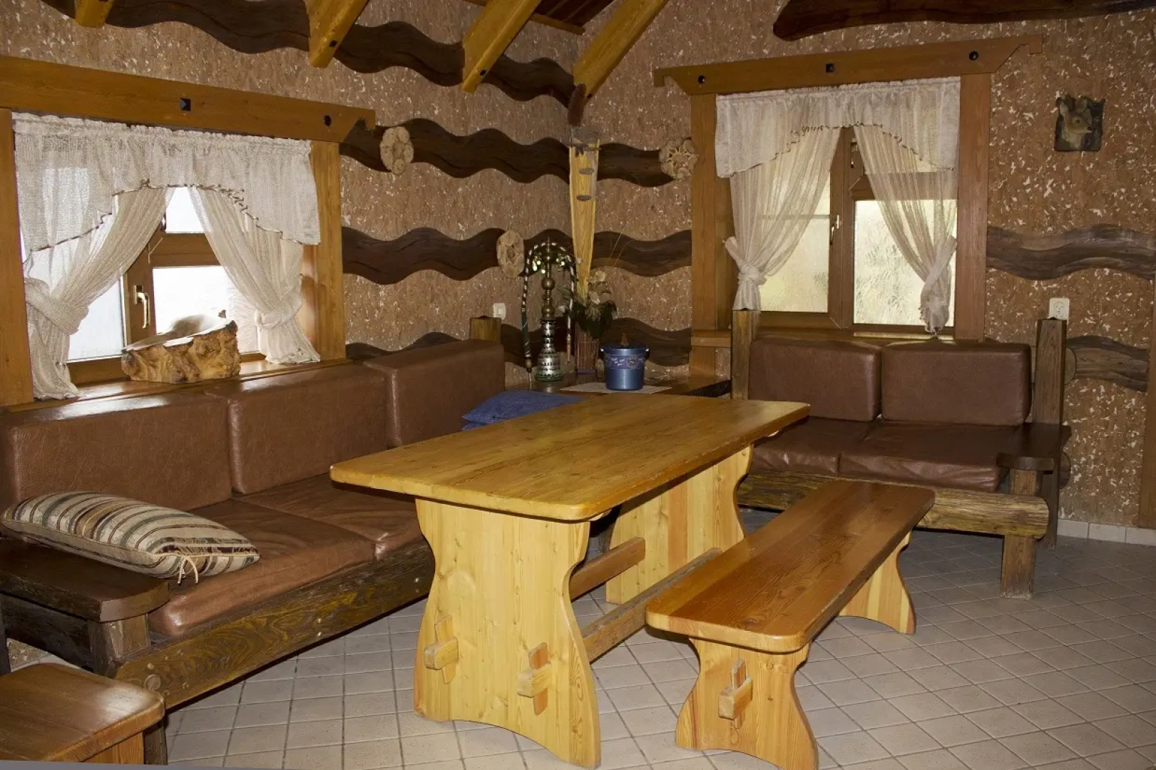 Okhotnichiy Club