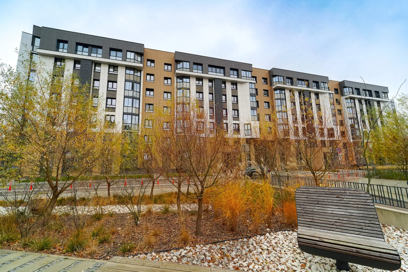 Квартира стильная двухкомнатная VIP на берегу реки