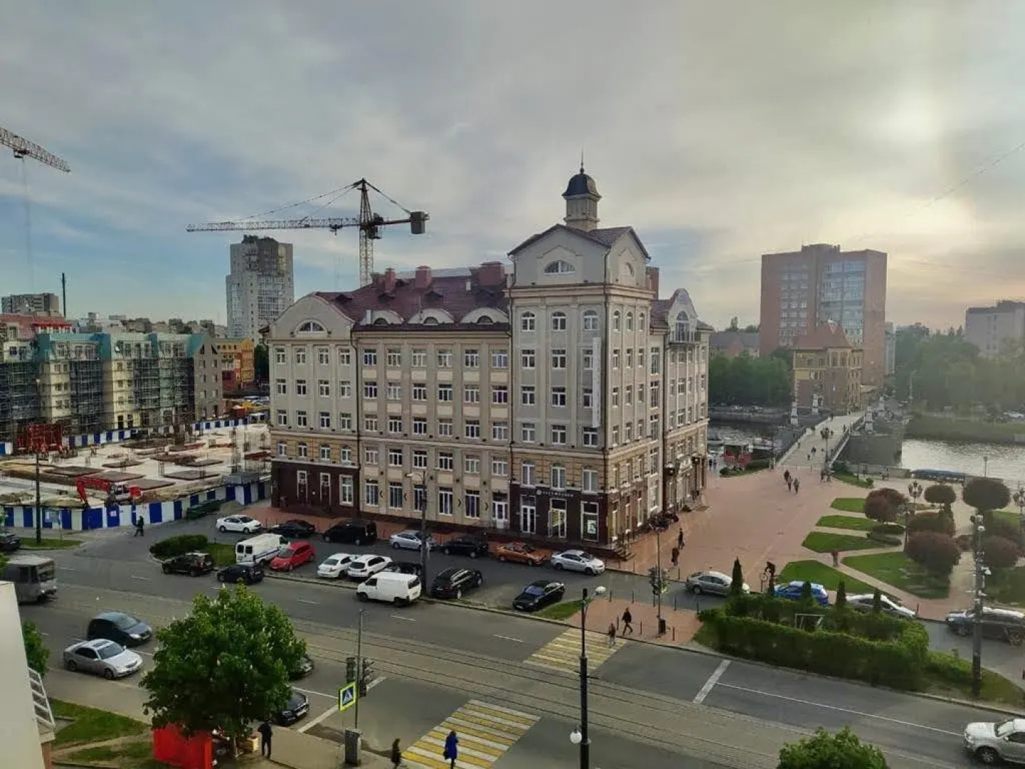 Апартаменты Юбилейный Мост