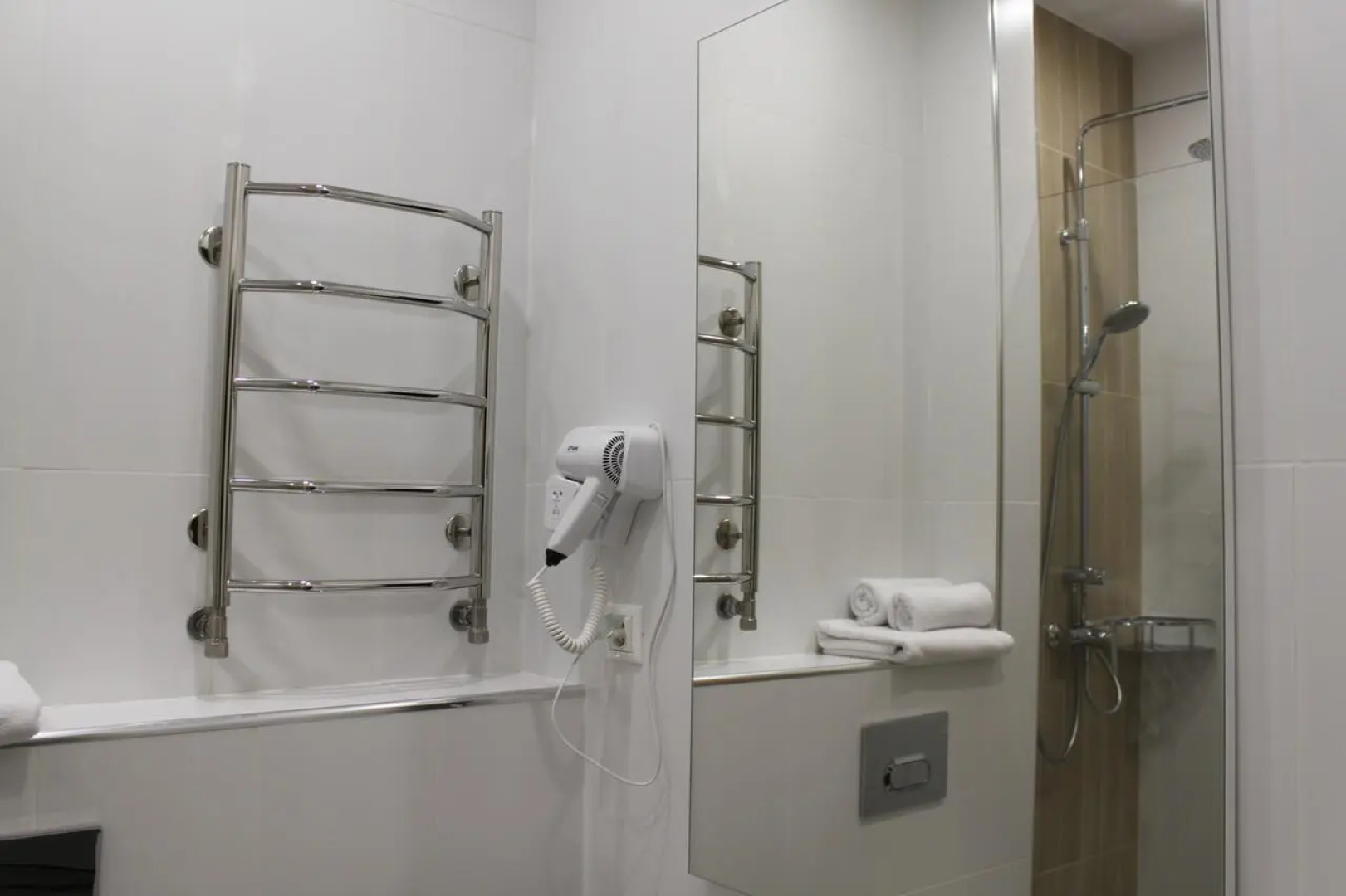 Отель "Порт Запад"