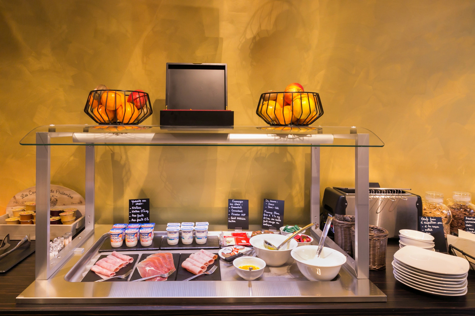 Отель Best Western Journel Saint-Laurent-Du-Var