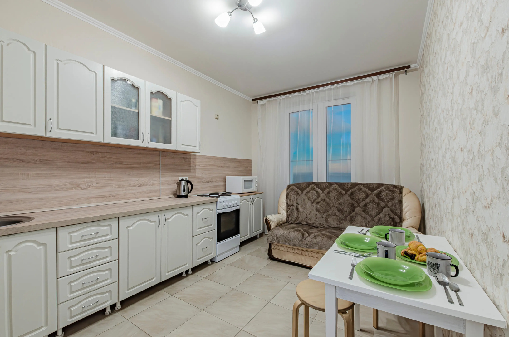 Квартира на Родины 24В