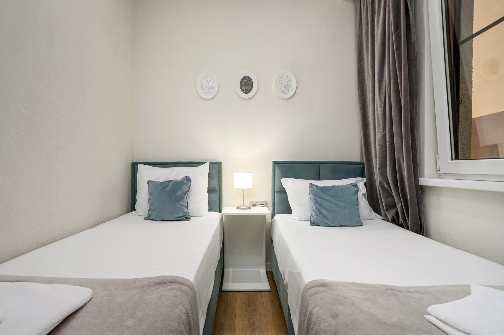 Апартаменты Море Апартаментов на Нагорный тупик 13-4