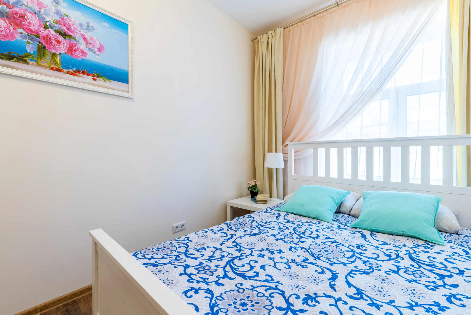 Апартаменты У Храма Спаса на Крови