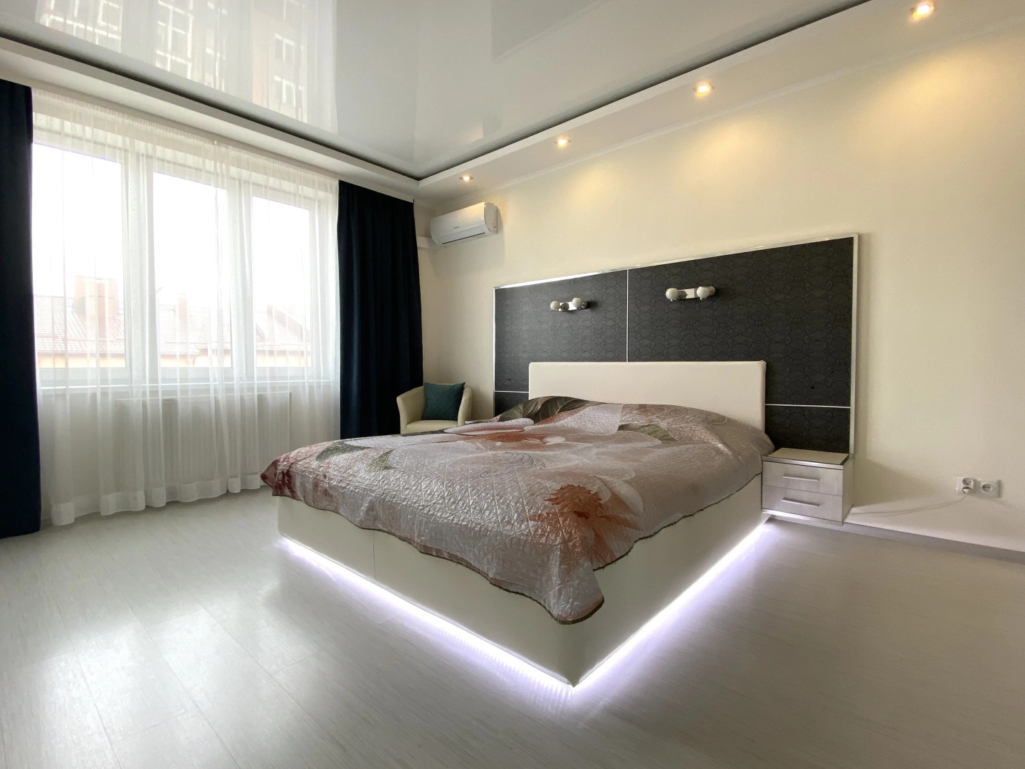 Квартира Royal Stylish Apartments  у Королевских ворот