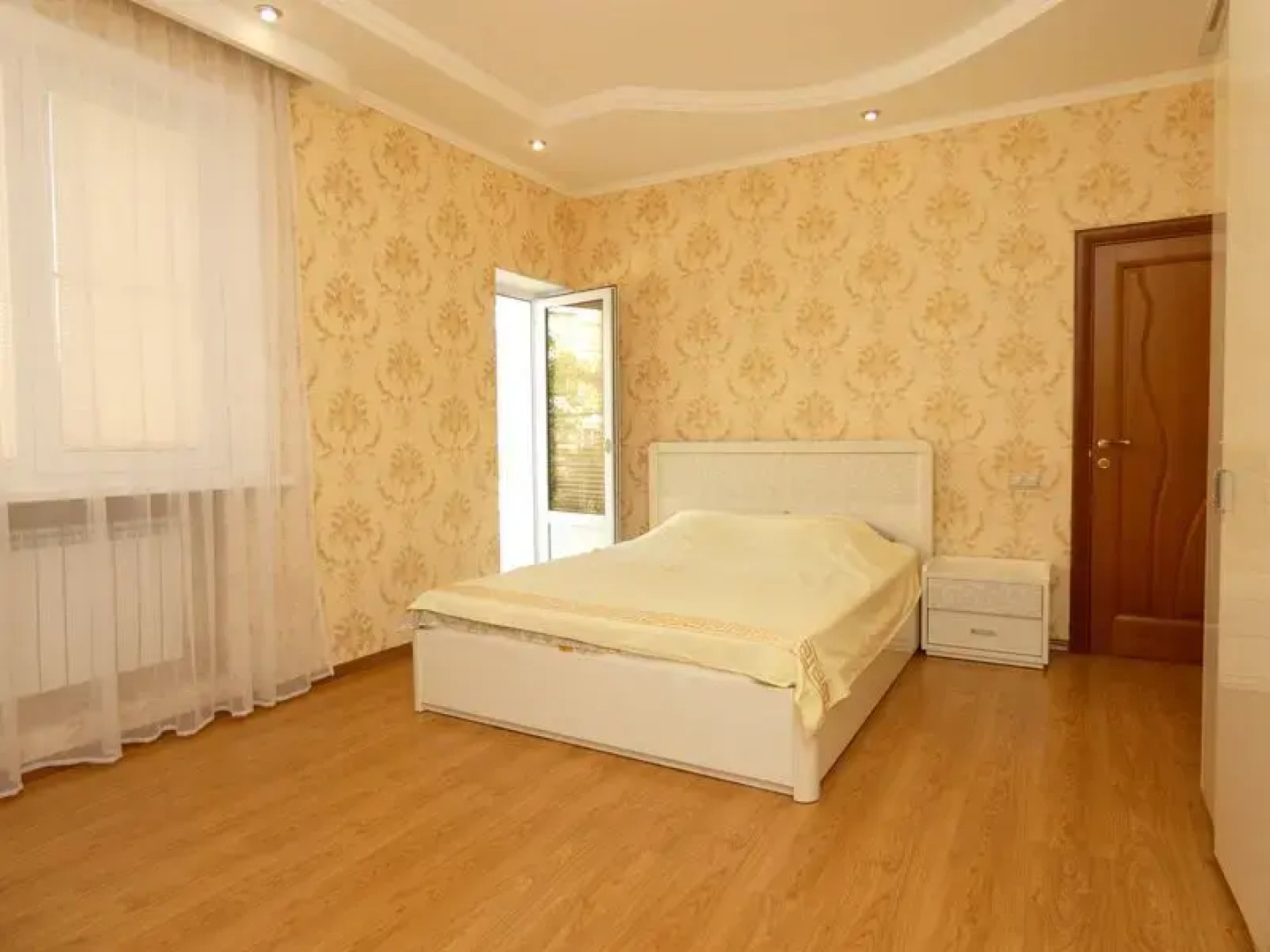 Апартаменты 1 Veles House Дружбы 15