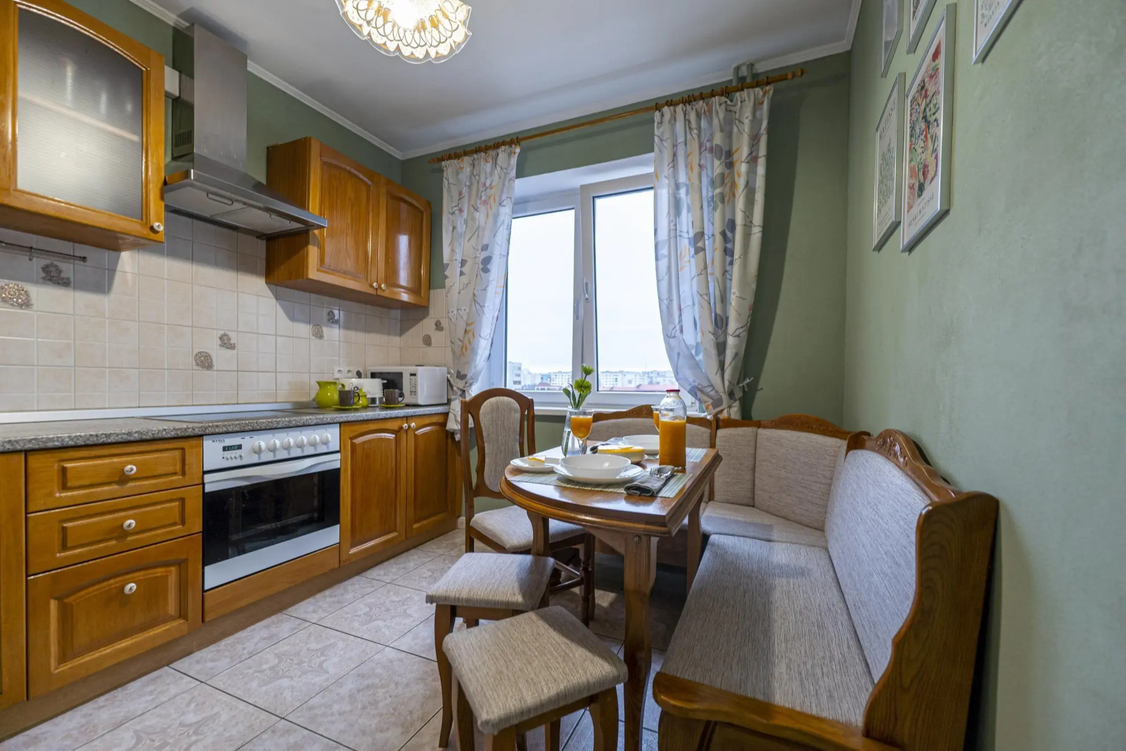 Апартаменты трёхкомнатные рядом с рыбной деревней