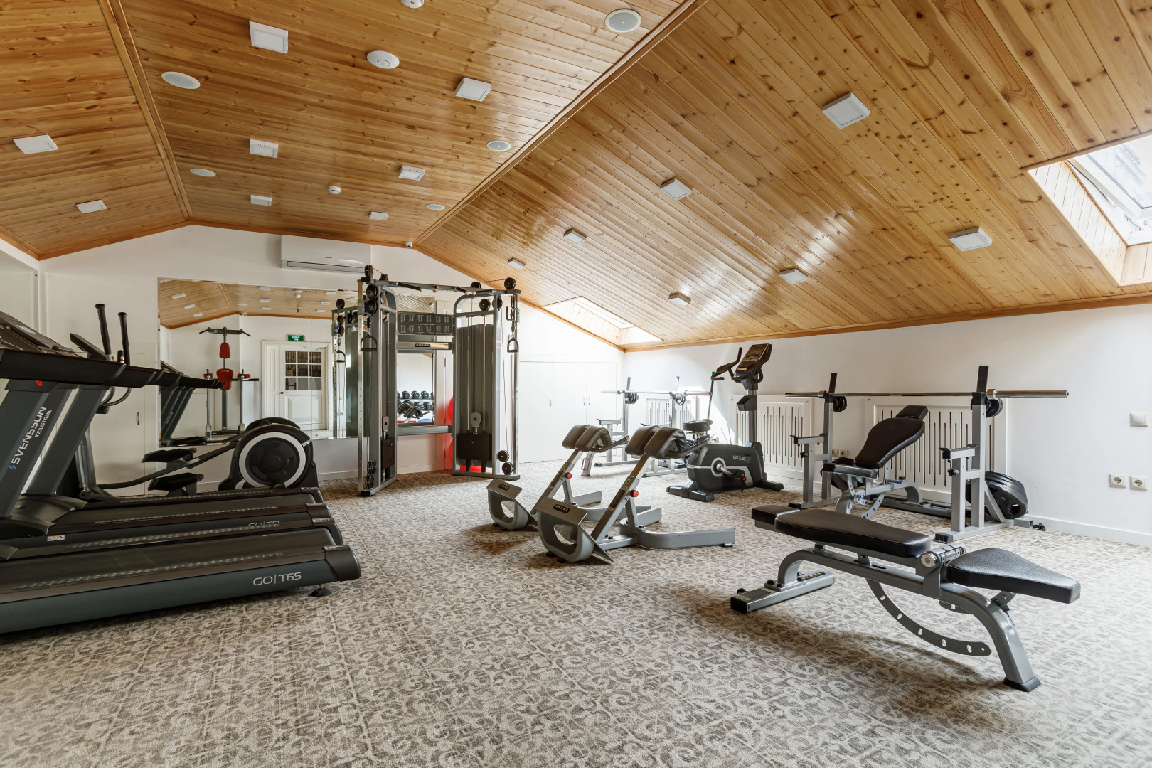 Отель Arium by Brosko