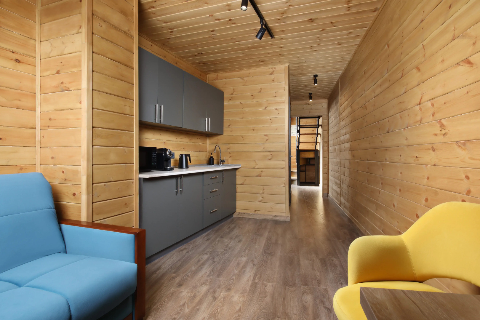 Axis Миррос Архыз