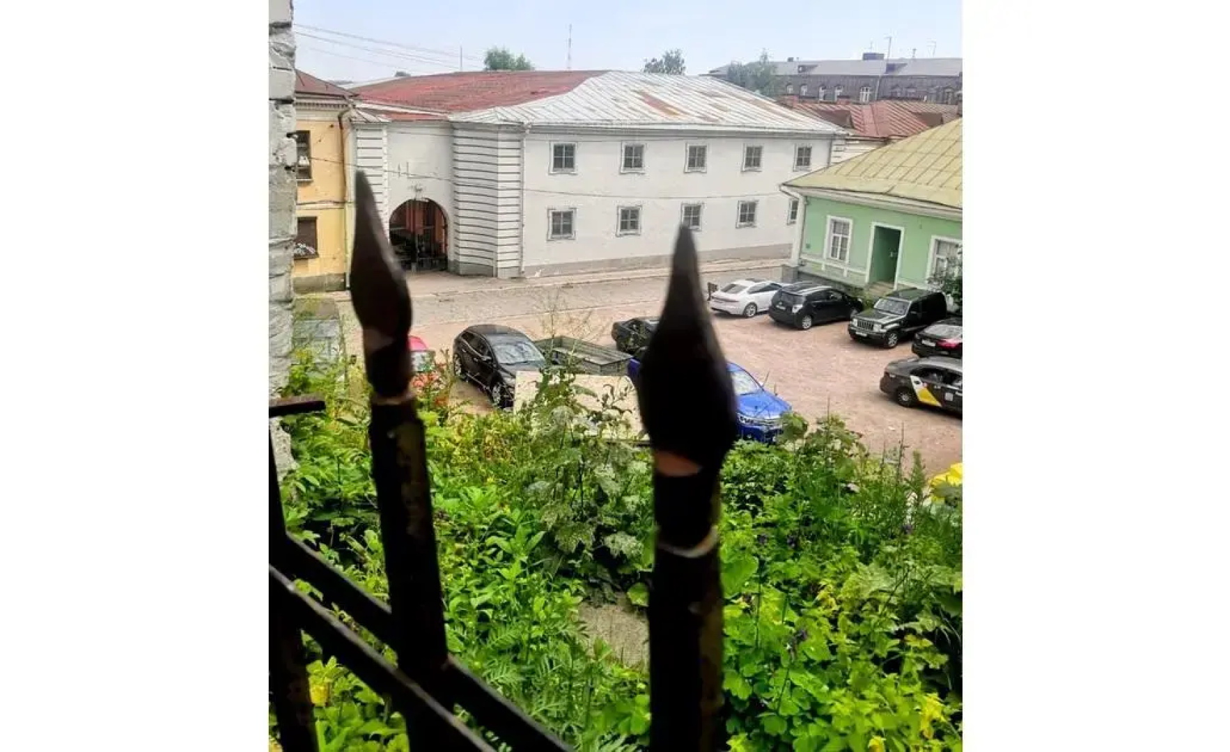 Апартаменты на Скале возле Усадьбы Бюргера