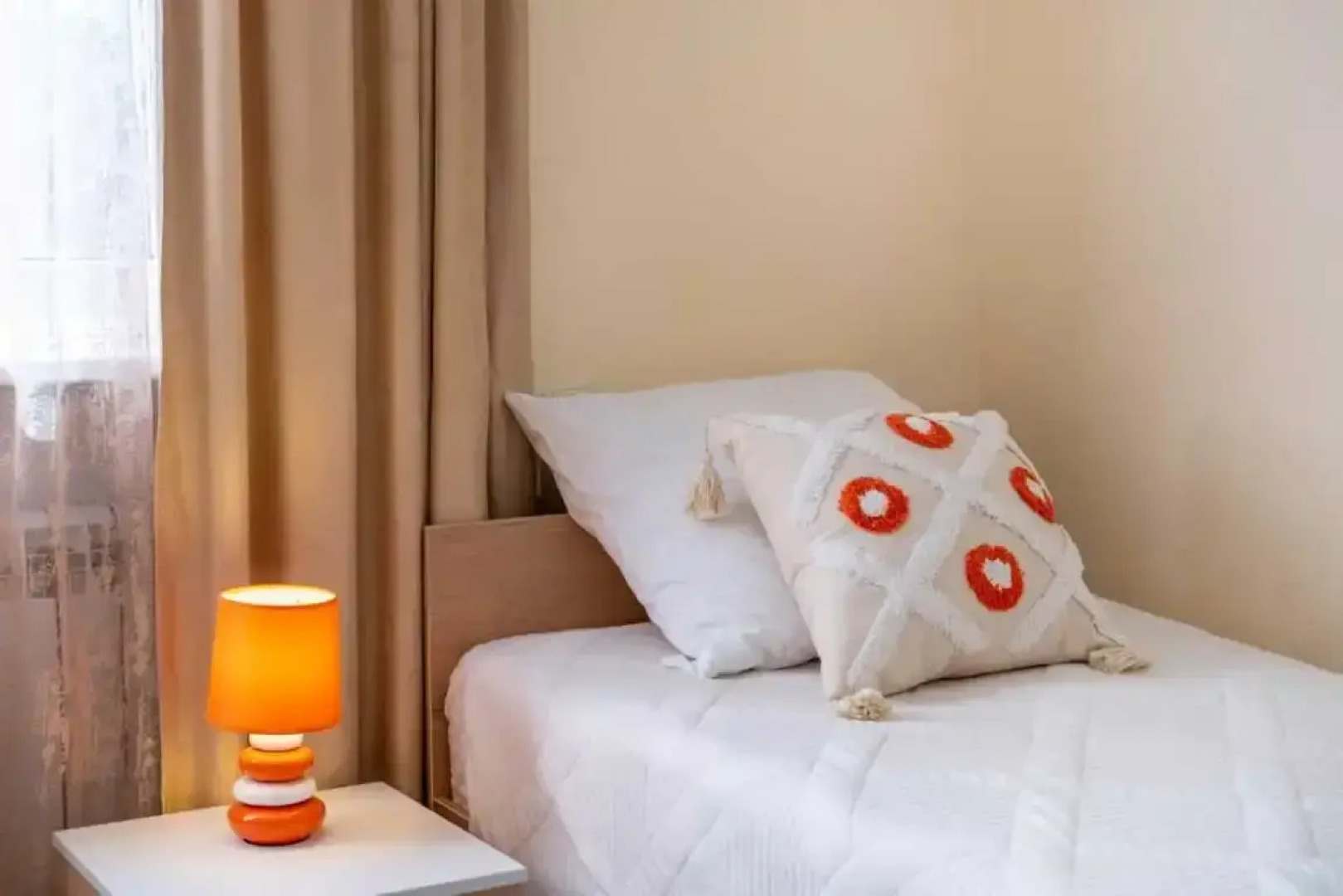 Квартира c Двумя Раздельными Спальнями и Балконом от Piligrim KMV