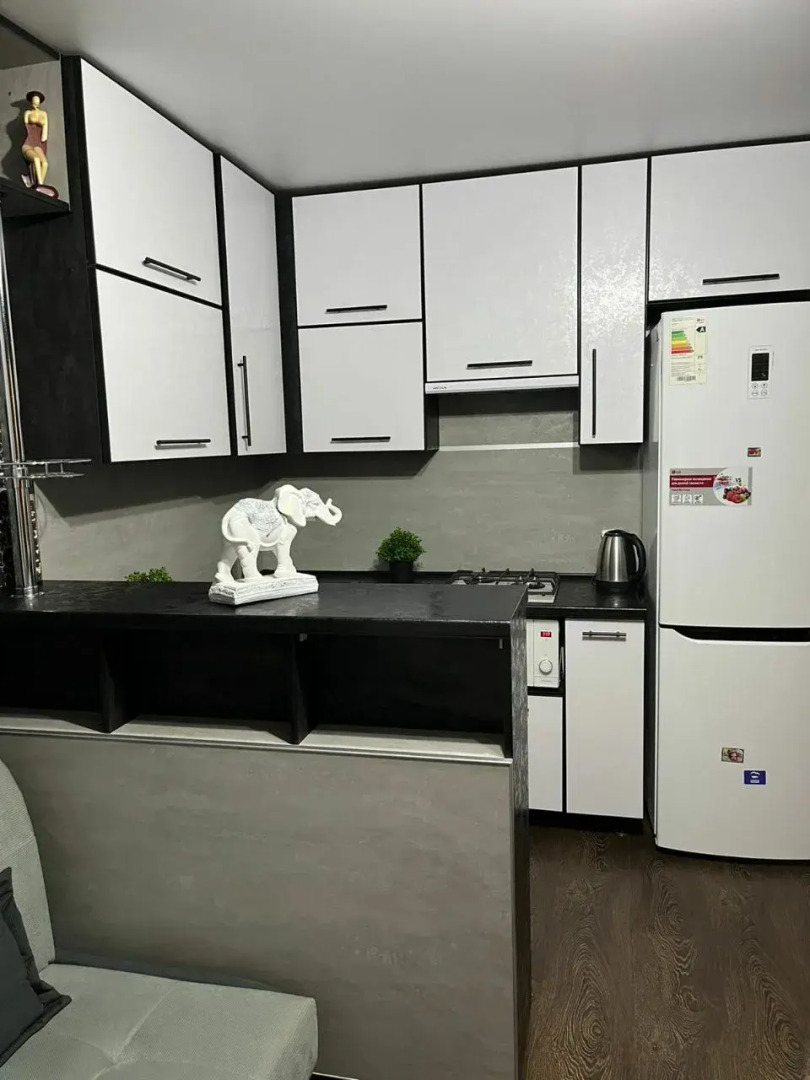 Апартаменты 1-комнатные рядом с Волгой в 6-ом микрорайоне