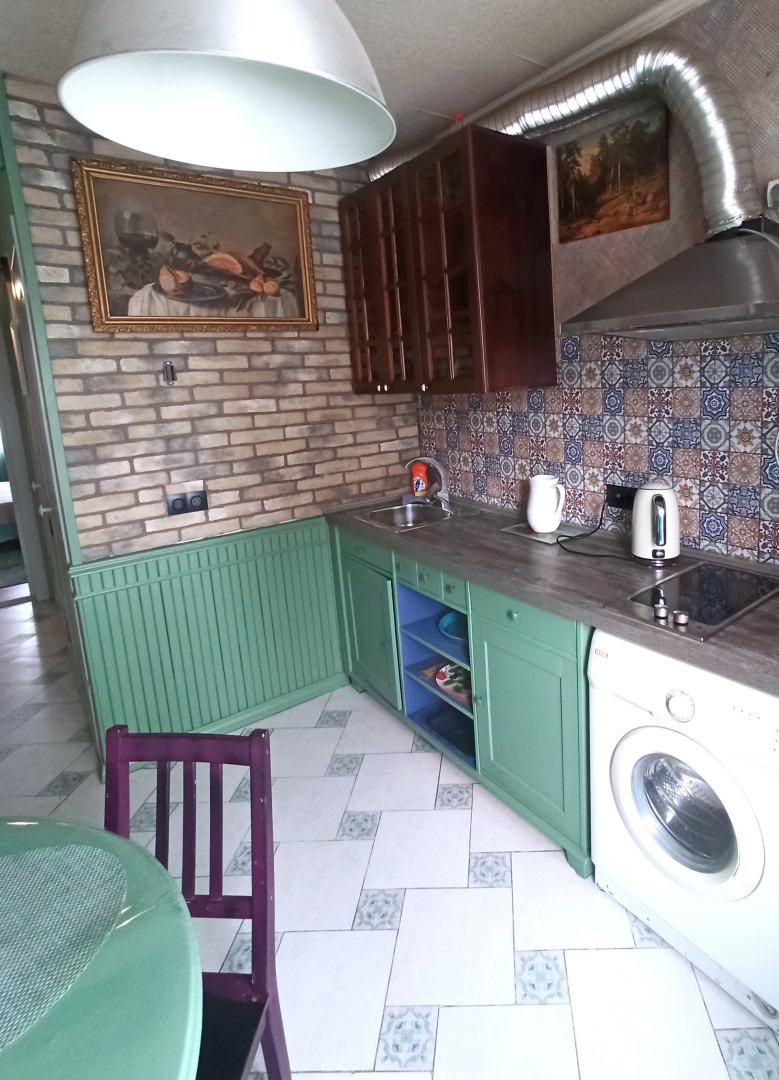 Квартира Двухкомнатная Улица Красина 60