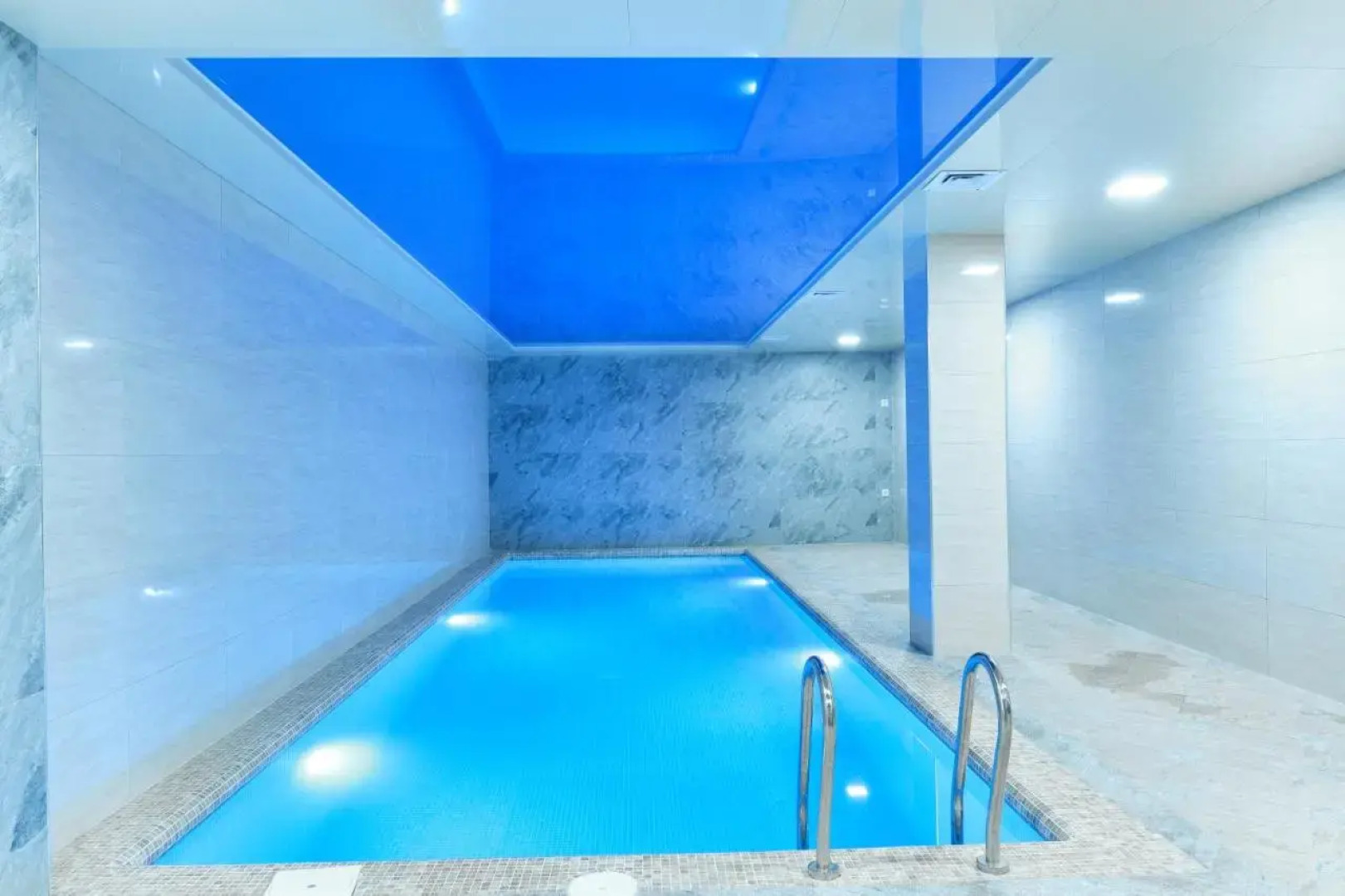 Отель Central Palace Hotel