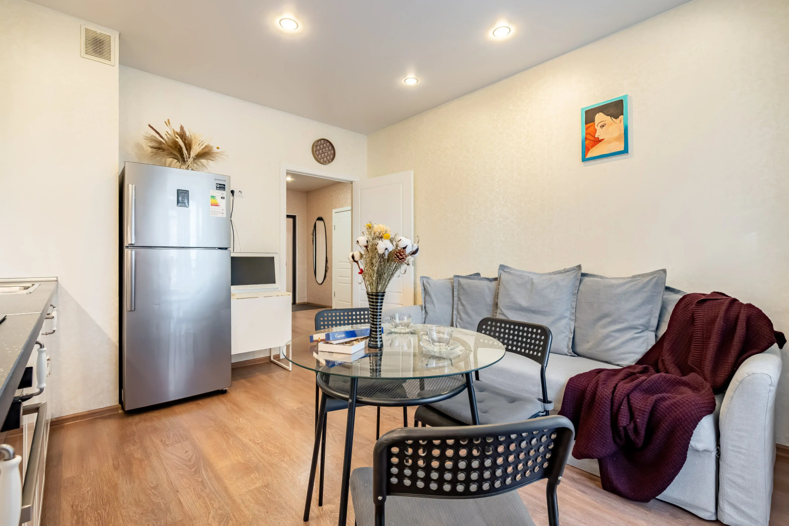 Апартаменты Sergeew Apartments Премиум с балконом у Невского Проспекта