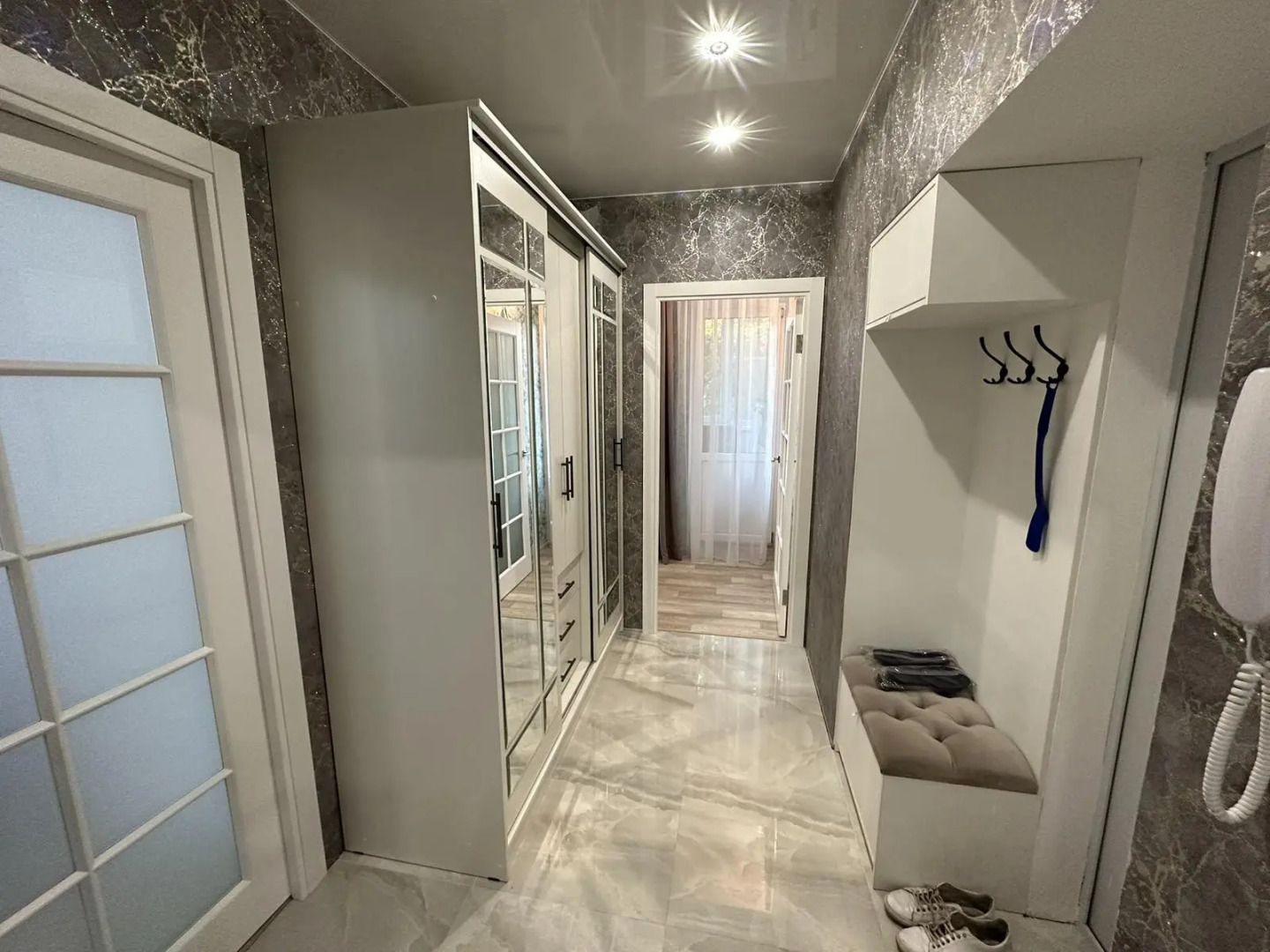 Апартаменты Двушка у Кремля с Евроремонтом