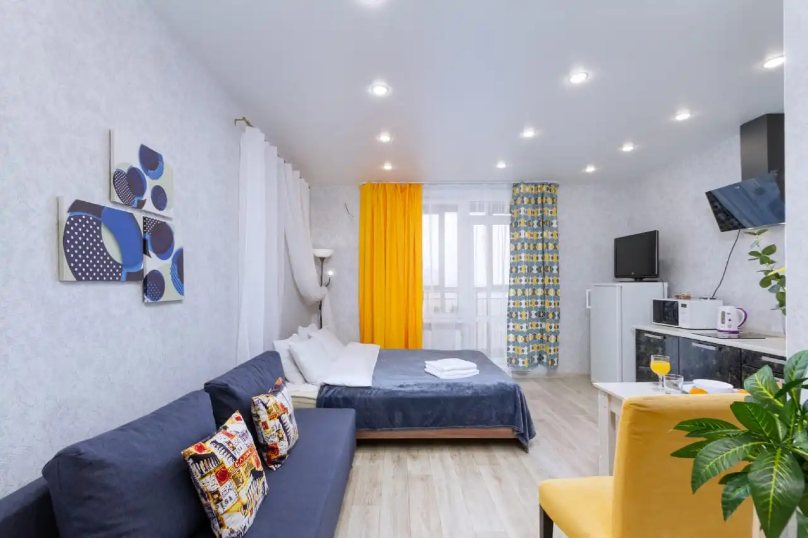 Апартаменты ЖД Вокзал Учебный центр Аквапарк Центр Города Ленина Вокзальная магистраль Правый берег