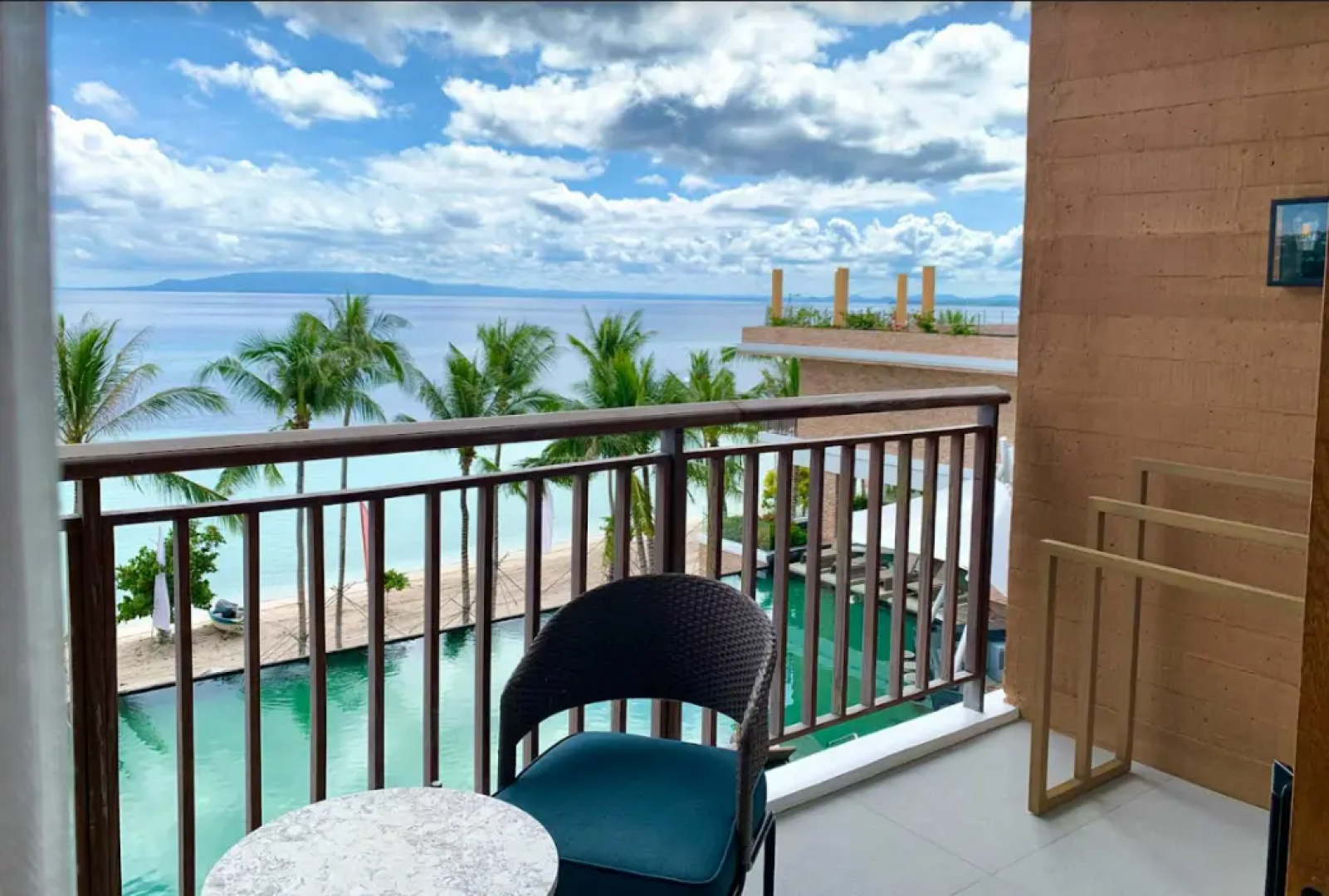 Курортный отель Modala Beach