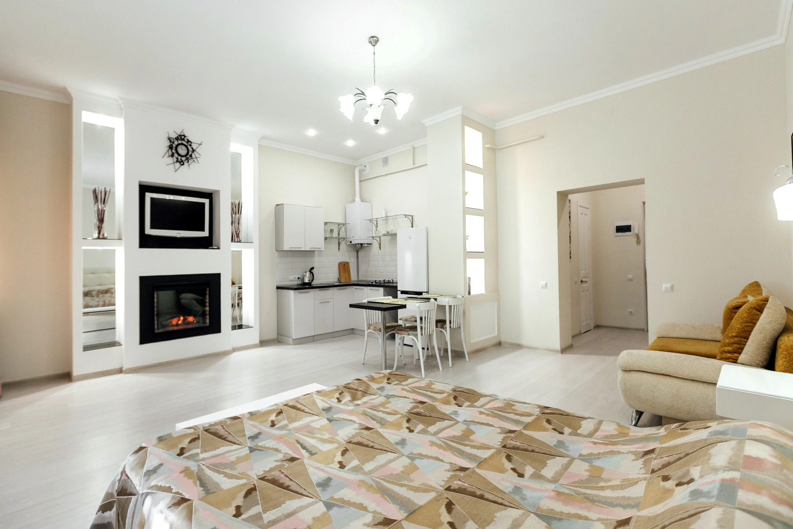 Апартаменты на Яна Грунта 1