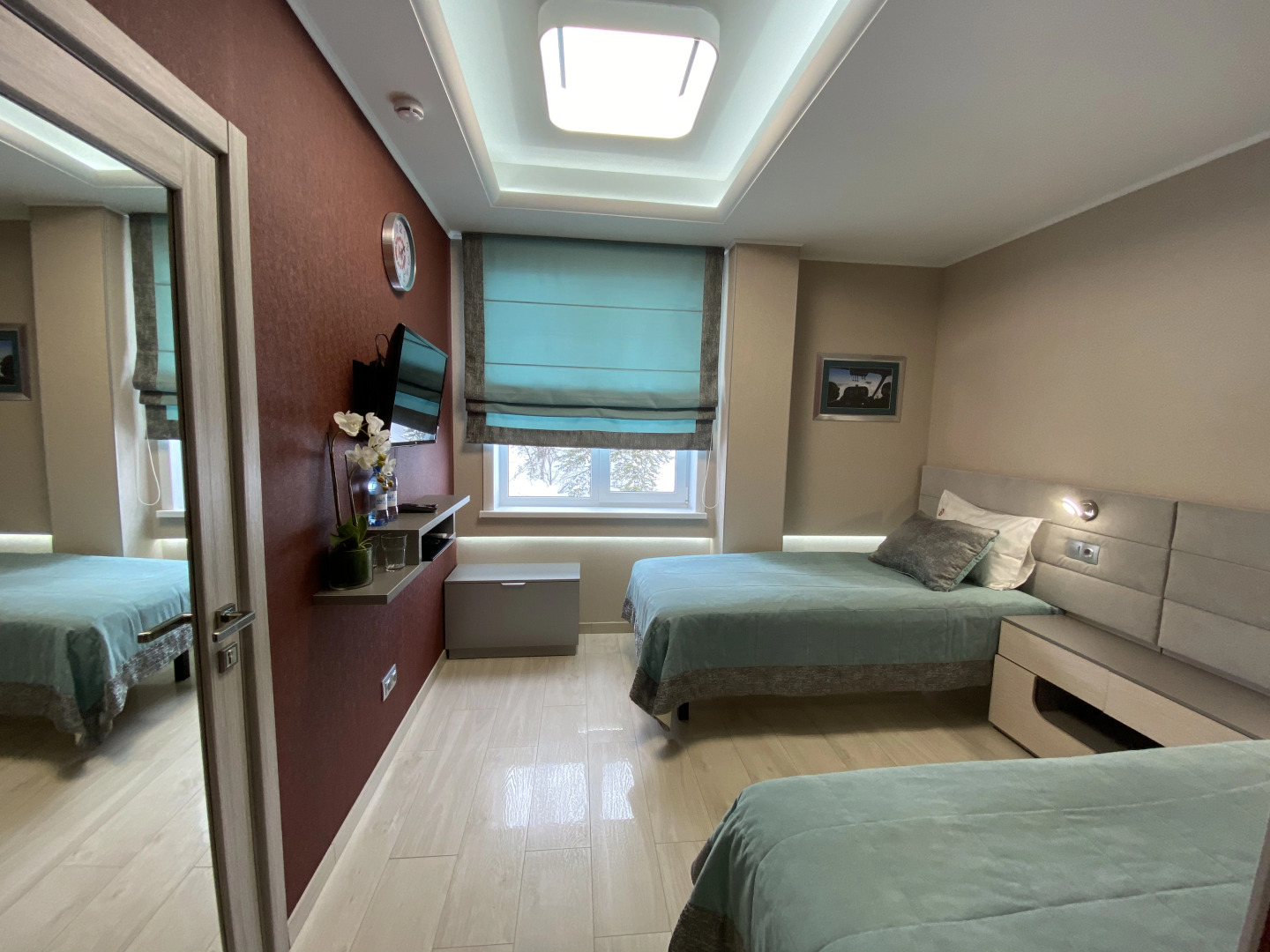 Отель Шория Порт