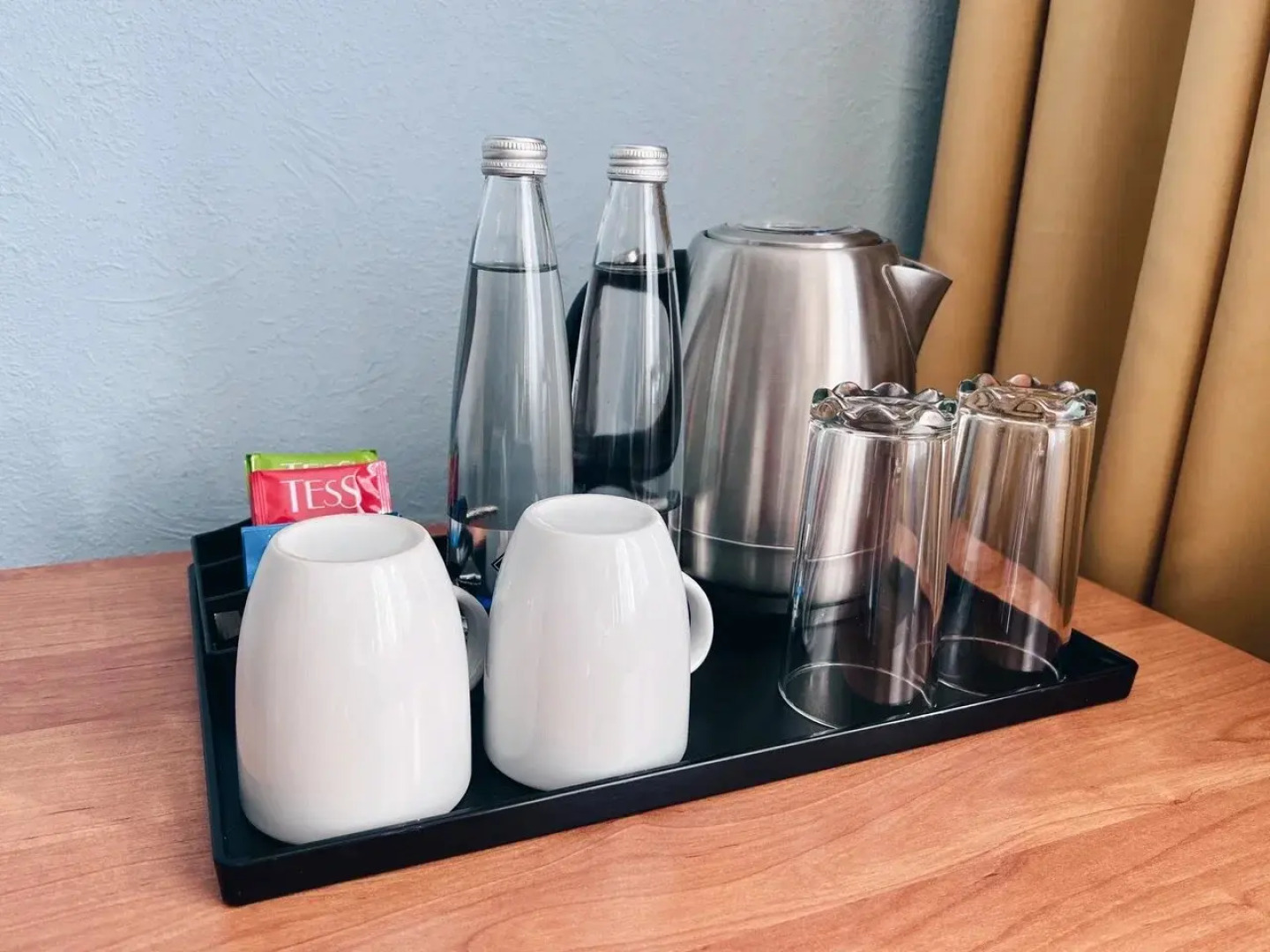 Отель Apri Polet Hotel