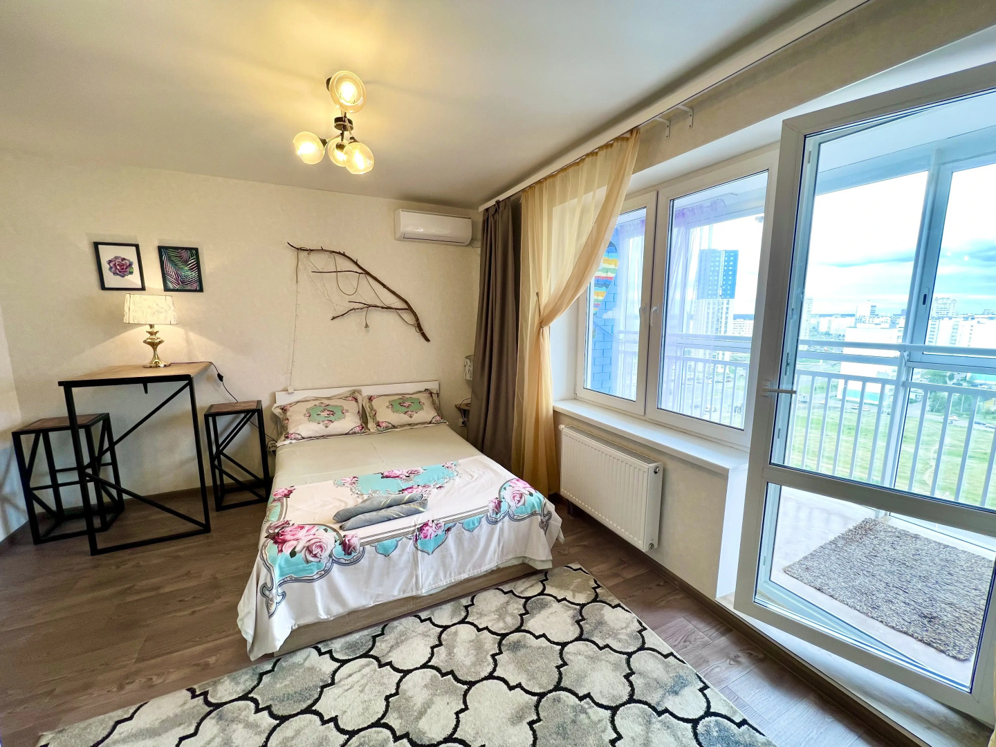 Апартаменты Студия на Раскольникова 1