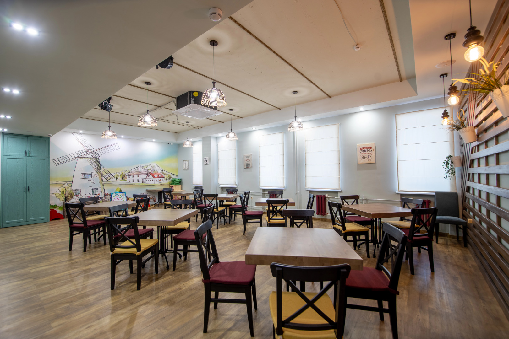 Отель Атриа