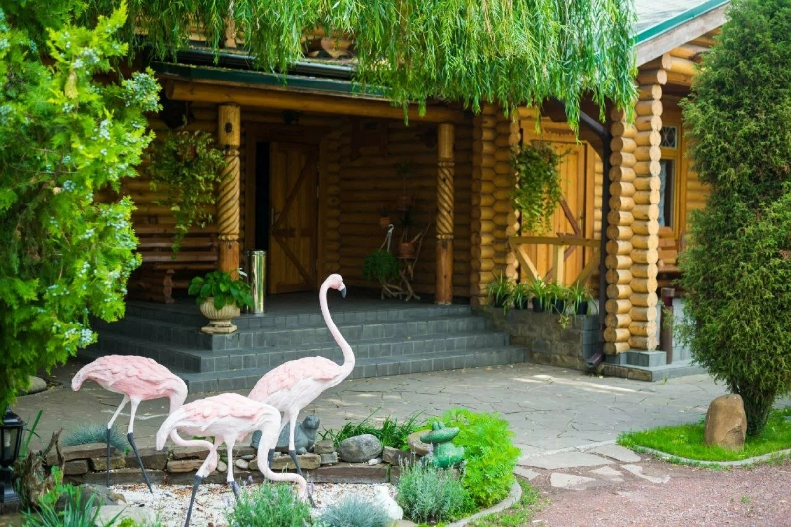 Okhotnichiy Club