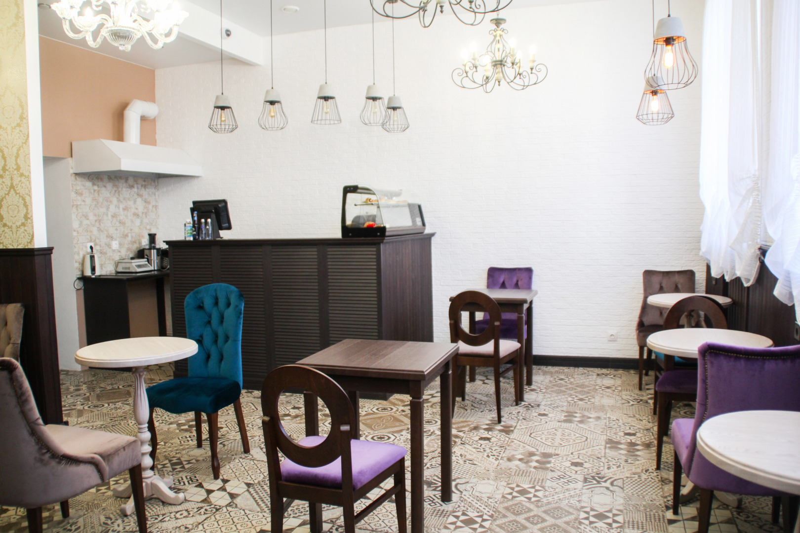 Отель Аристократ